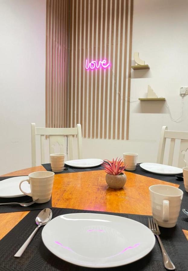 Demuji 4Br 10Pax 3Min To Ecm Kcm, Ps4 Villa Kuantan Eksteriør bilde